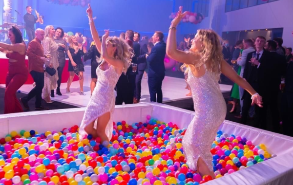 Premium White Ball Pit