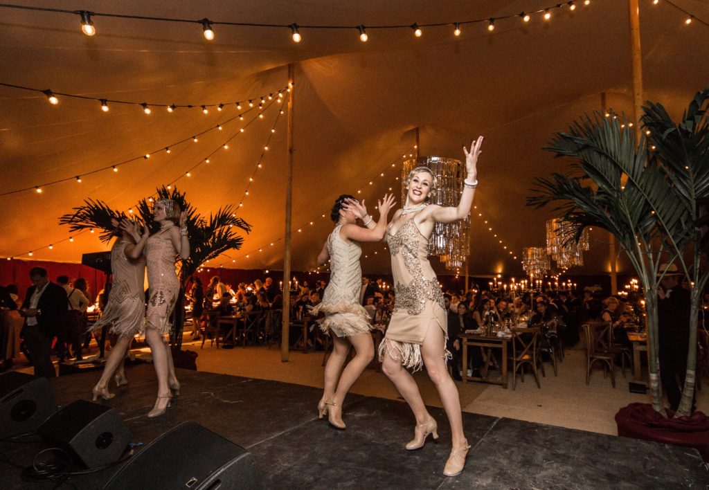 Wedding trends wedding reception roaring 20s art deco theme great gatsby party flapper dancers