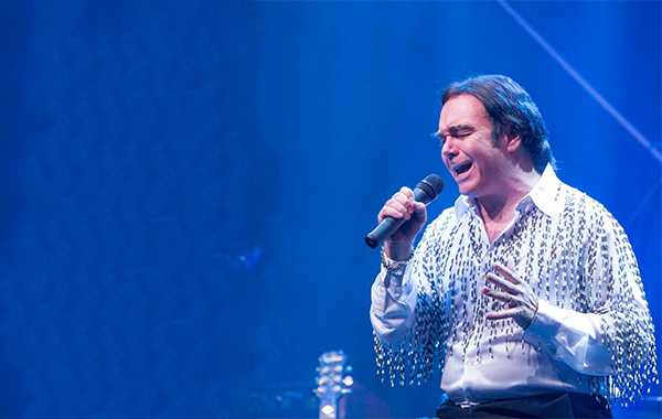 Neil Diamond by Gary Ryan Image