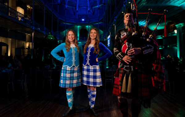 Scottish Dancers & Piper Image