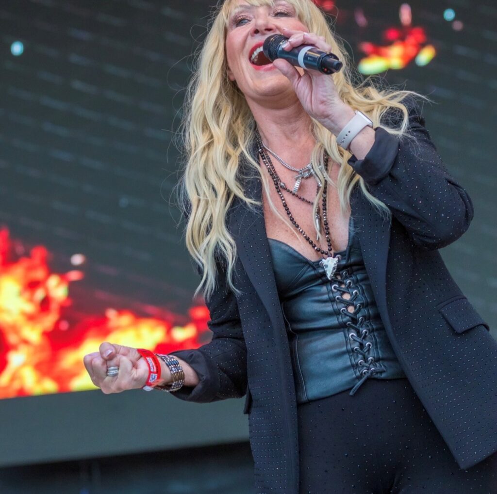 Lorraine Crosby Sunshine Festival Worcestershire 2026
